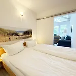 Haus Windrose Whg. 10 * Thiessow